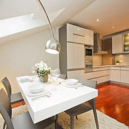 Luxury Penthouse Appartement *
