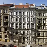 Luxury Penthouse * Prague