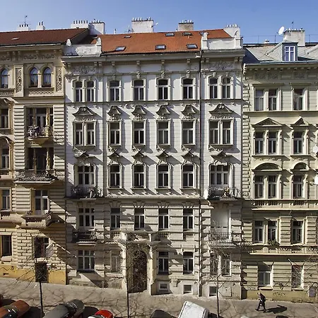 Luxury Penthouse * Prague