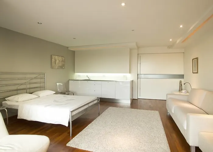 Luxury Penthouse 아파트